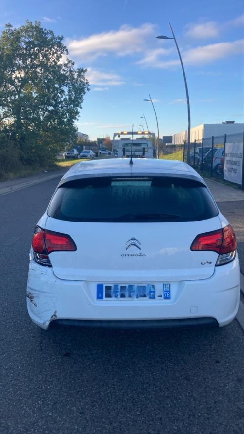 Image Feu arriere secondaire gauche (feux) - CITROEN C4 2