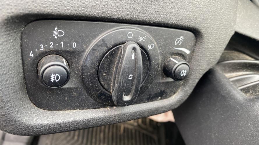 Image Commande de phare - FORD FIESTA 6