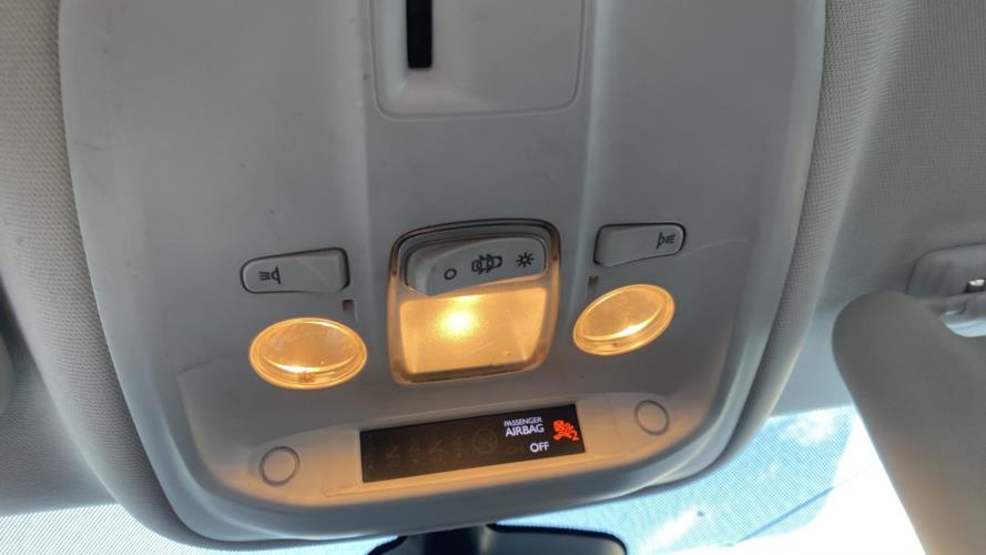 Image Eclairage de plafonnier - PEUGEOT 308 2