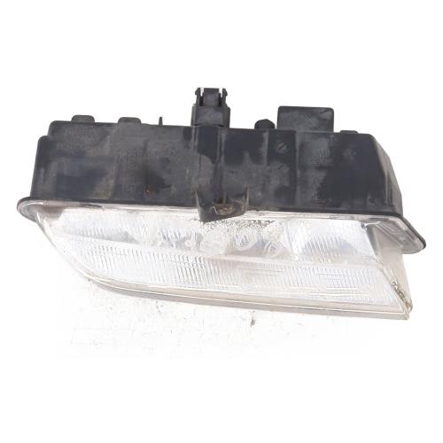 Image Feu diurne avant droit - RENAULT CLIO 4