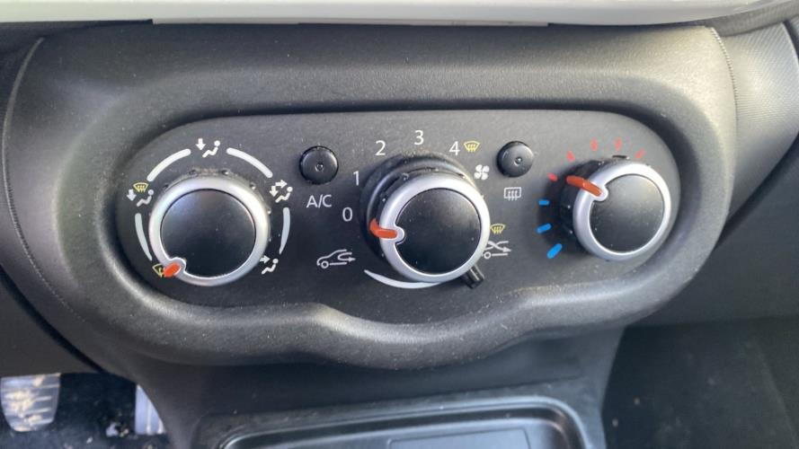 Image Commande chauffage - RENAULT TWINGO 3