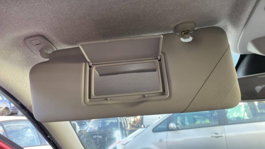 Image Pare soleil gauche - RENAULT TWINGO 3