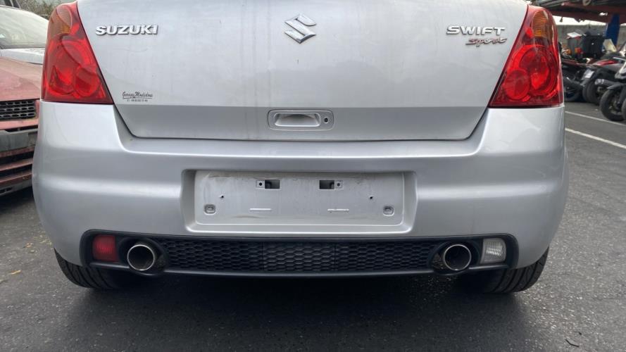 Image Malle/Hayon arriere - SUZUKI SWIFT 3