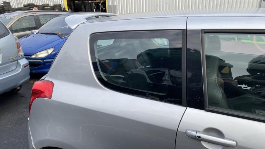 Image Custode arriere droit - SUZUKI SWIFT 3