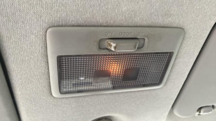 Image Eclairage de plafonnier - SUZUKI SWIFT 3