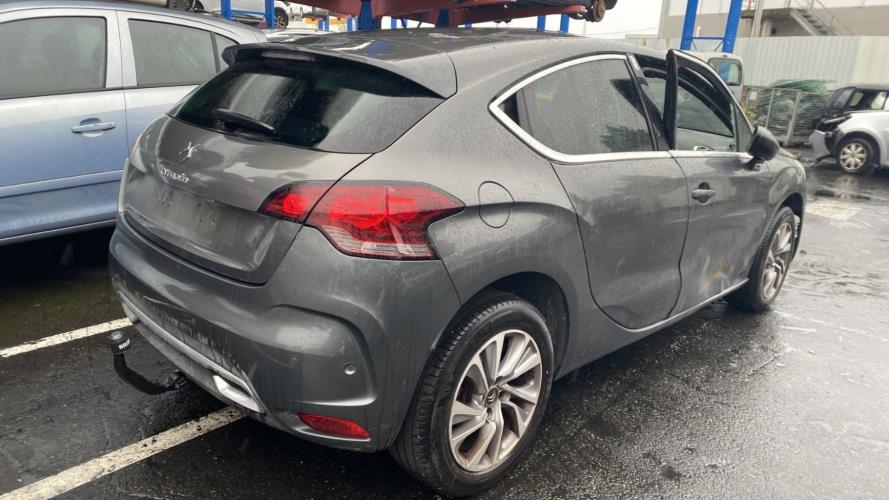 Image Feu arriere secondaire droit (feux) - CITROEN DS4