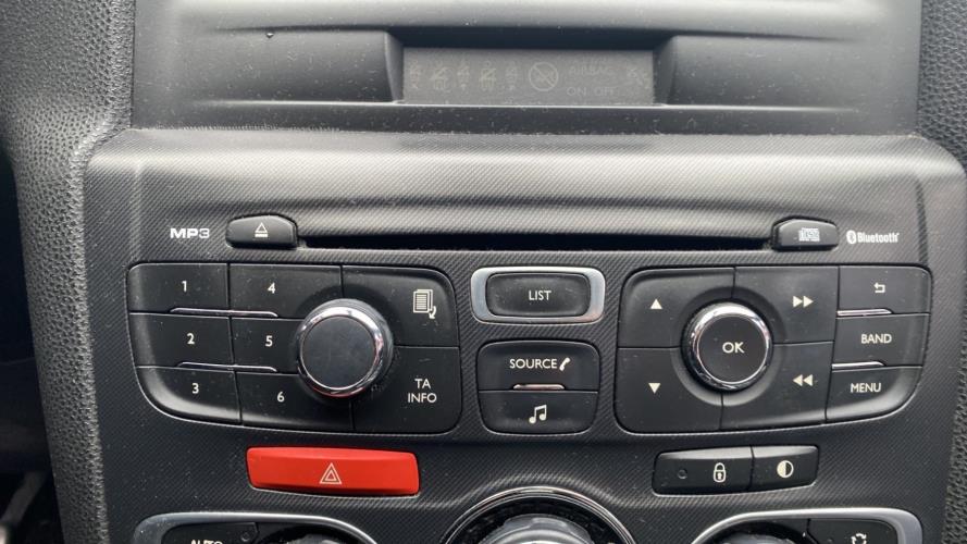Image Autoradio d'origine - CITROEN DS4