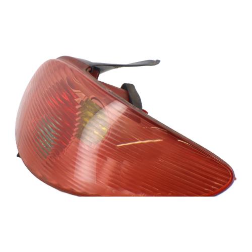 Image Feu arriere principal droit (feux) - PEUGEOT 206