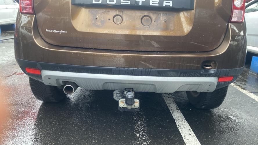 Image Pare choc arriere - DACIA DUSTER 1