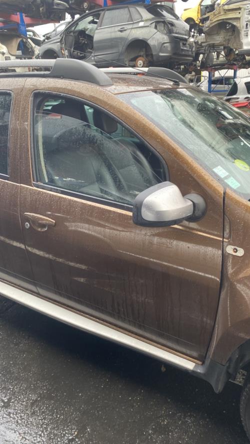 Image Porte avant droit - DACIA DUSTER 1