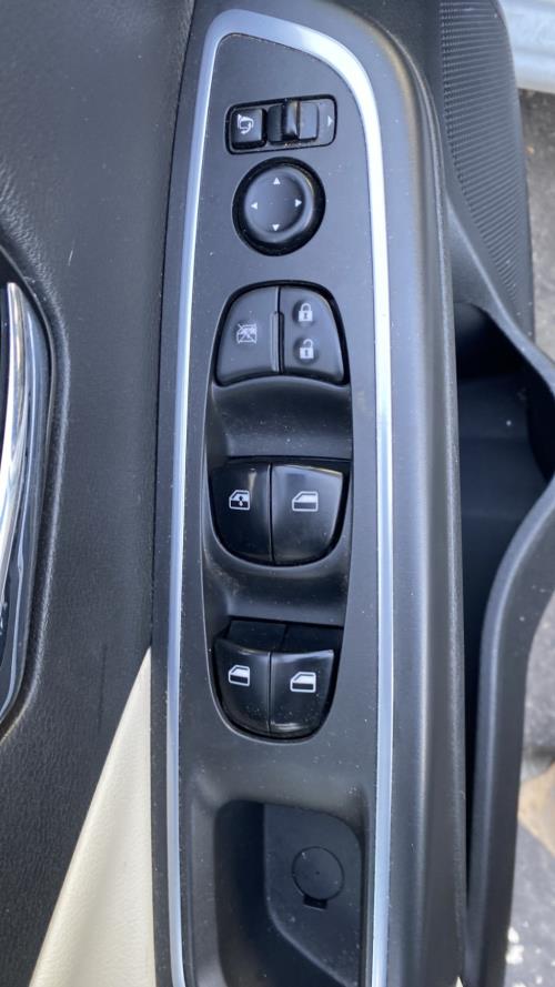 Image Interrupteur de leve vitre avant gauche - NISSAN MICRA 5