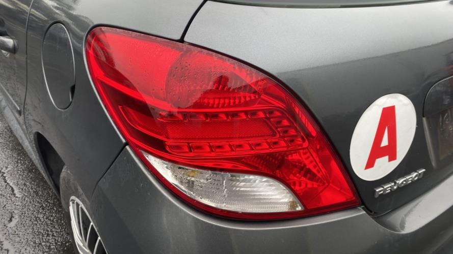 Image Feu arriere principal gauche (feux) - PEUGEOT 207