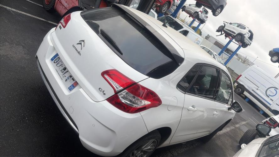 Image Malle/Hayon arriere - CITROEN C4 2