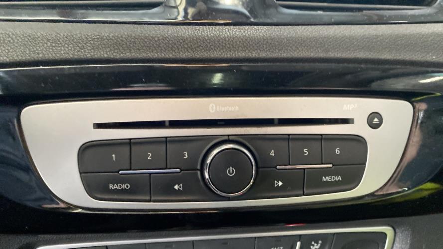 Image Autoradio d'origine - RENAULT SCENIC 3