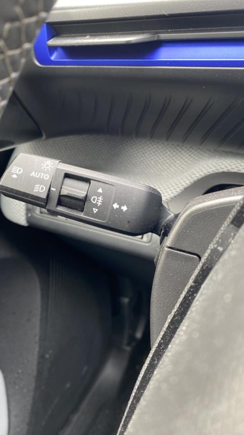 Image Com (Bloc Contacteur Tournant+Commodo Essuie Glace+Commodo Phare) - CITROEN C3 4