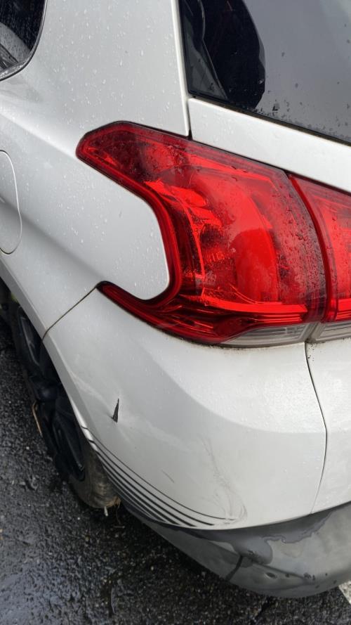 Image Feu arriere principal gauche (feux) - PEUGEOT 2008 1