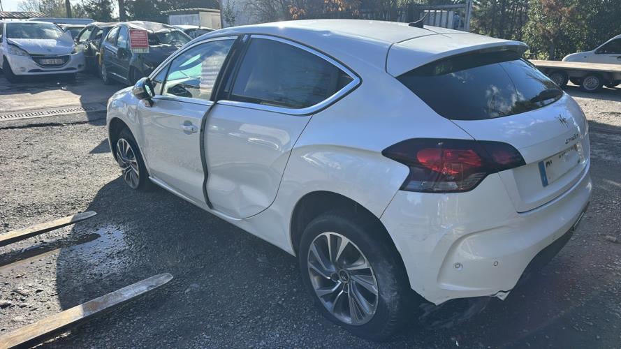 Image Malle/Hayon arriere - CITROEN DS4