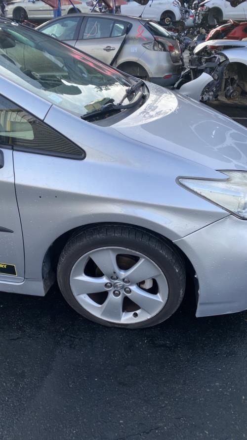 Image Aile avant droit - TOYOTA PRIUS 3