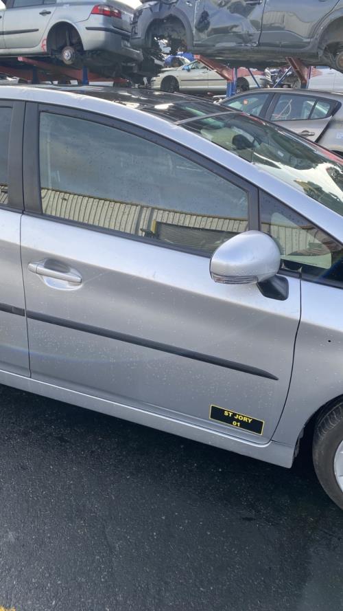 Image Porte avant droit - TOYOTA PRIUS 3