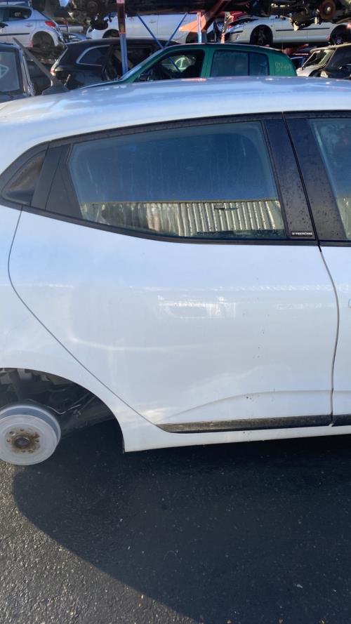 Image Vitre arriere droit - RENAULT CLIO 5