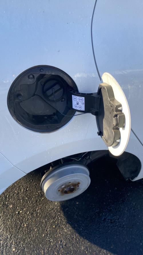 Image Trappe d'essence - RENAULT CLIO 5