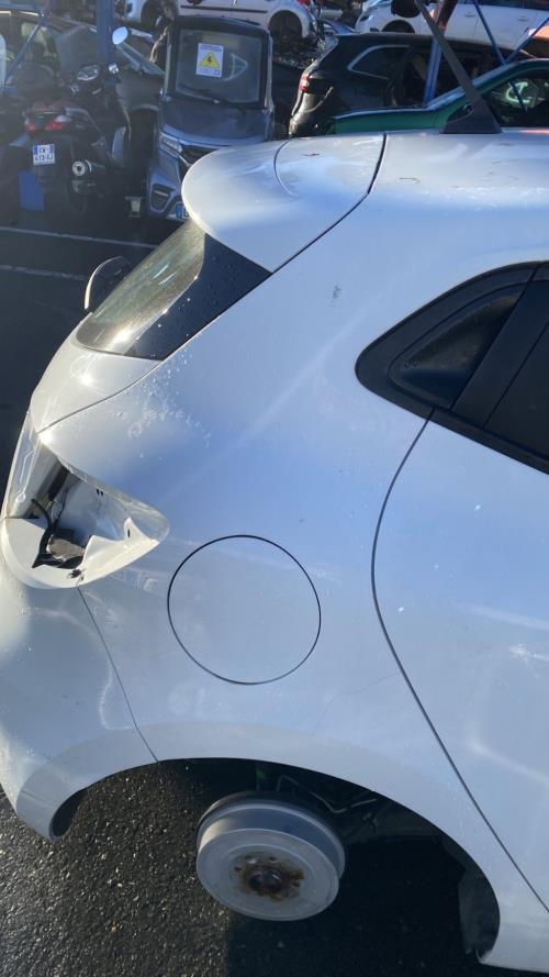 Image Trappe d'essence - RENAULT CLIO 5