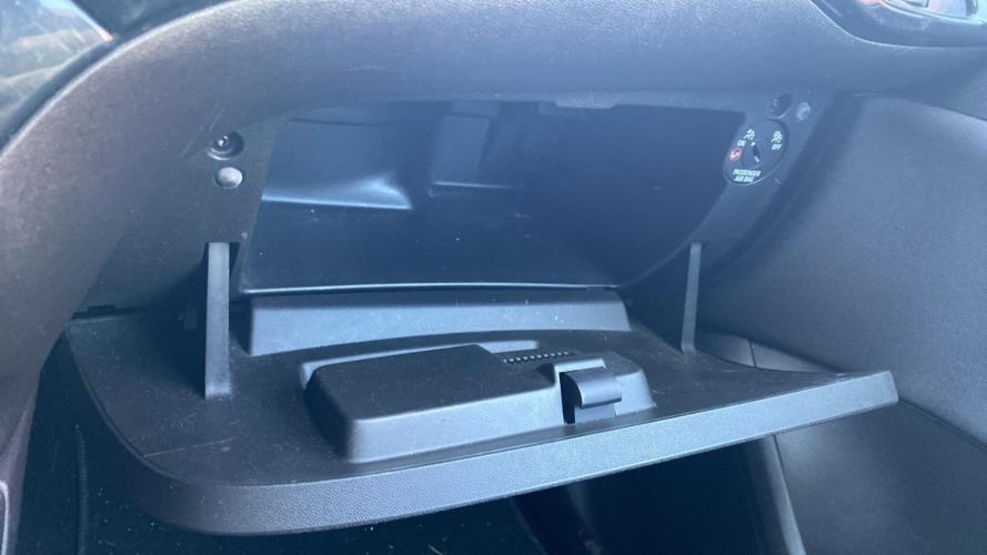 Image Boite a gants - OPEL CORSA E