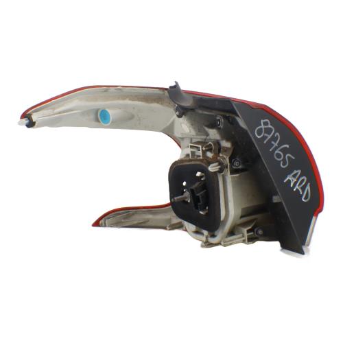 Image Feu arriere principal droit (feux) - PEUGEOT 2008 1