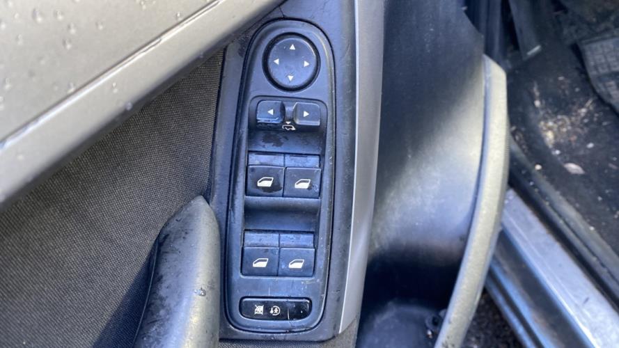 Image Interrupteur de leve vitre avant gauche - CITROEN C4 PICASSO 1