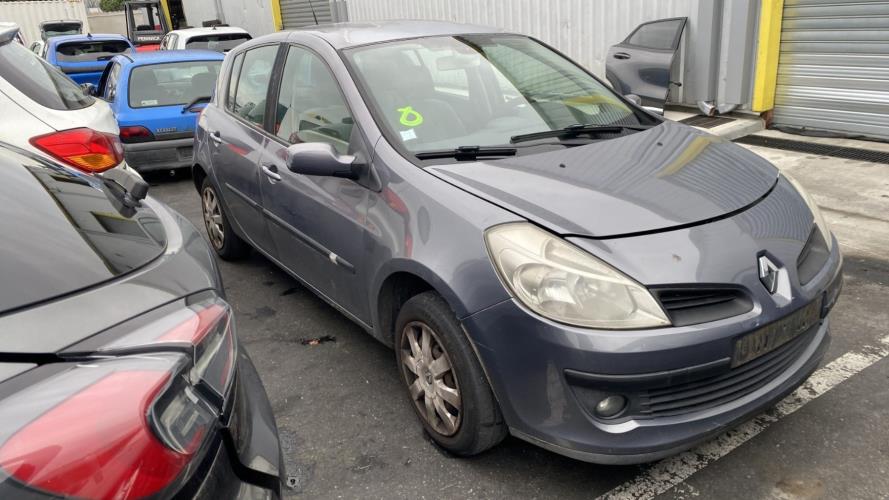Image Capot - RENAULT CLIO 3