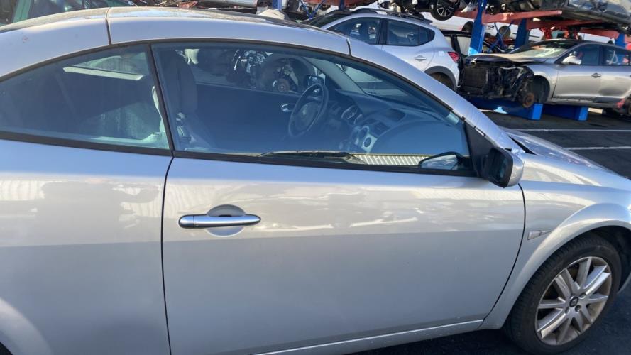 Image Porte avant droit - RENAULT MEGANE 2