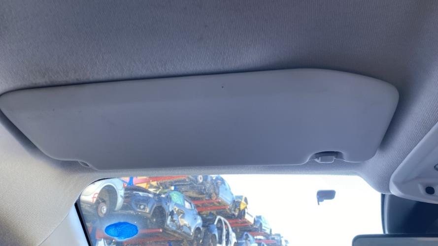 Image Pare soleil gauche - PEUGEOT 208 2