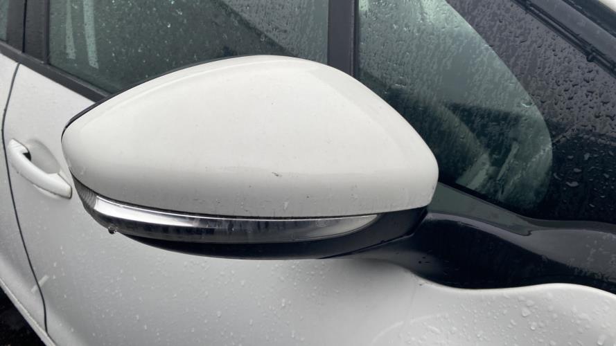 Image Retroviseur droit - PEUGEOT 208 1