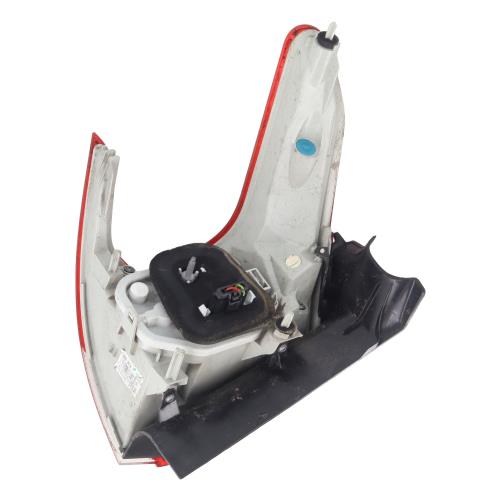 Image Feu arriere principal droit (feux) - PEUGEOT 2008 1