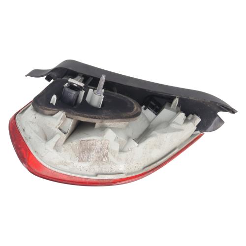 Image Feu arriere secondaire droit (feux) - PEUGEOT 2008 1