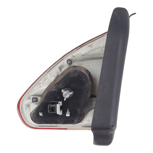 Image Feu arriere secondaire gauche (feux) - PEUGEOT 2008 1