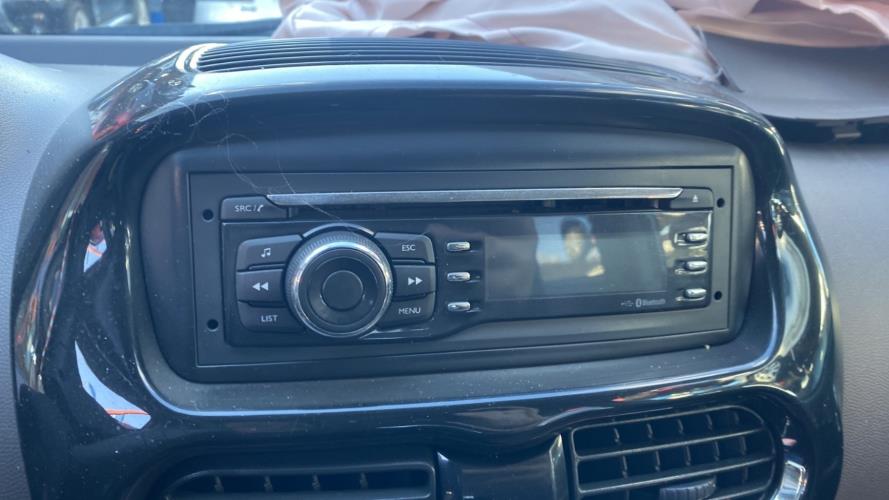 Image Autoradio d'origine - CITROEN C-ZERO