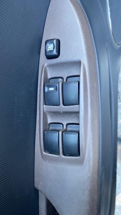 Image Interrupteur de leve vitre avant gauche - CITROEN C-ZERO