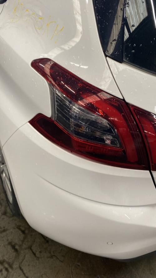 Image Feu arriere principal gauche (feux) - PEUGEOT 308 2