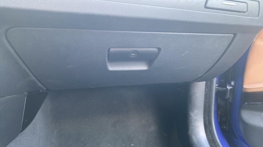 Image Boite a gants - BMW SERIE 3 E91