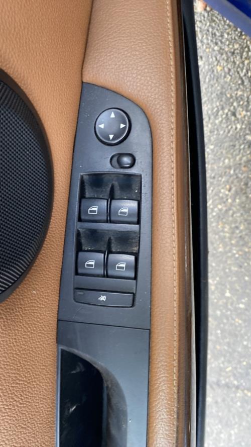 Image Interrupteur de leve vitre avant gauche - BMW SERIE 3 E91