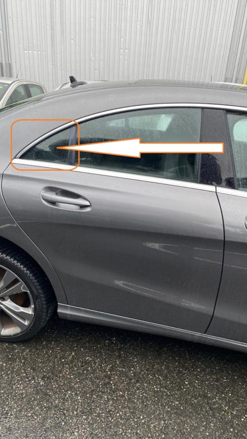 Image Custode arriere droit (porte) - MERCEDES CLASSE CLA 117