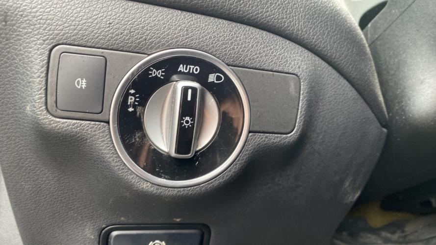 Image Commande de phare - MERCEDES CLASSE CLA 117