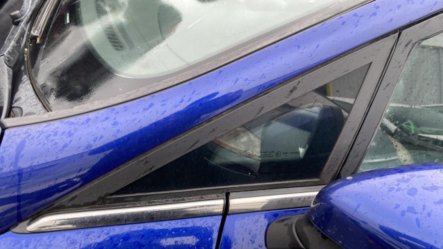 Image Custode avant gauche - FORD FIESTA 7