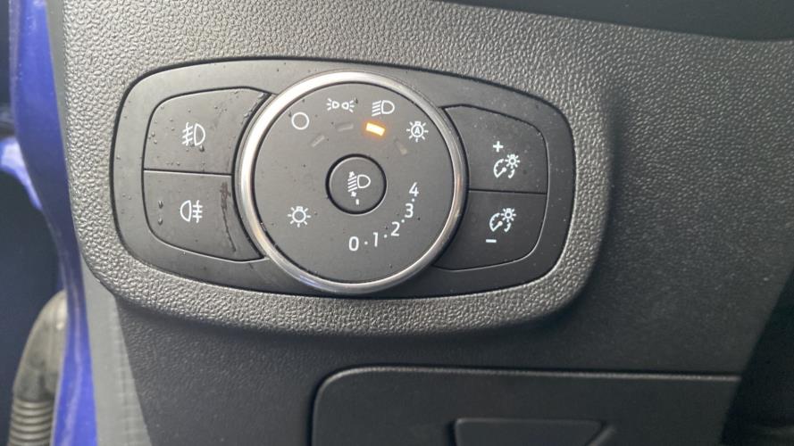 Image Commande de phare - FORD FIESTA 7