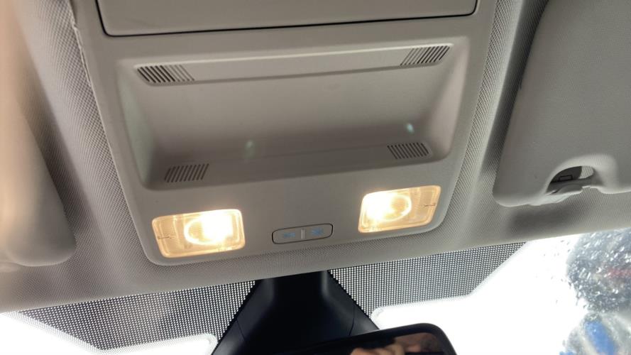 Image Eclairage de plafonnier - FORD FIESTA 7