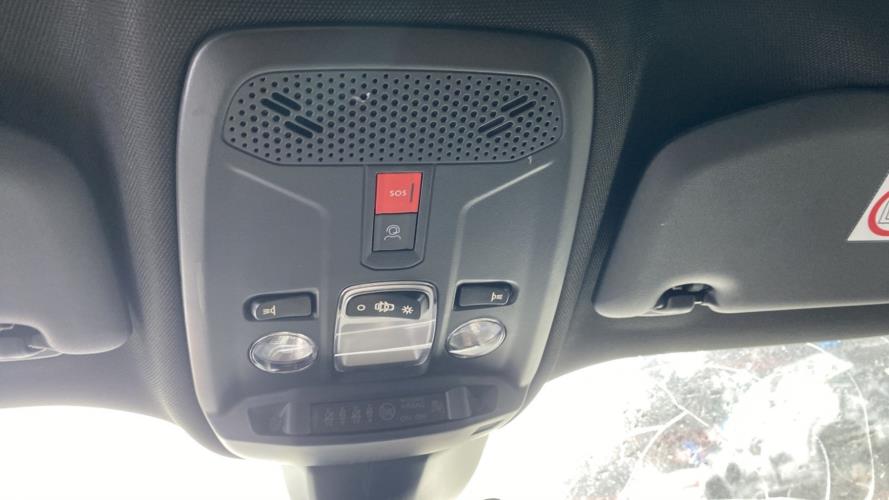 Image Eclairage de plafonnier - PEUGEOT 2008 2
