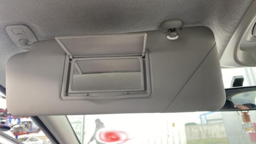 Image Pare soleil gauche - RENAULT CLIO 4