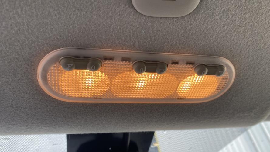 Image Eclairage de plafonnier - NISSAN NOTE 2