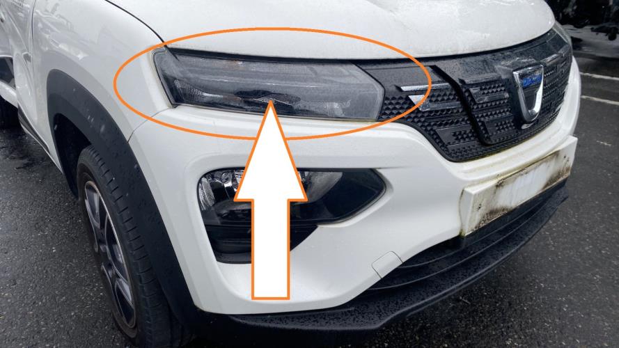 Image Feu diurne avant droit - DACIA SPRING